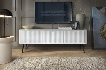 Тумба під телевізор Perfect Home Зова / Zova 3-дверна з чорними ніжками RTV168 Білий (PFH-091272) PFH-091272 фото